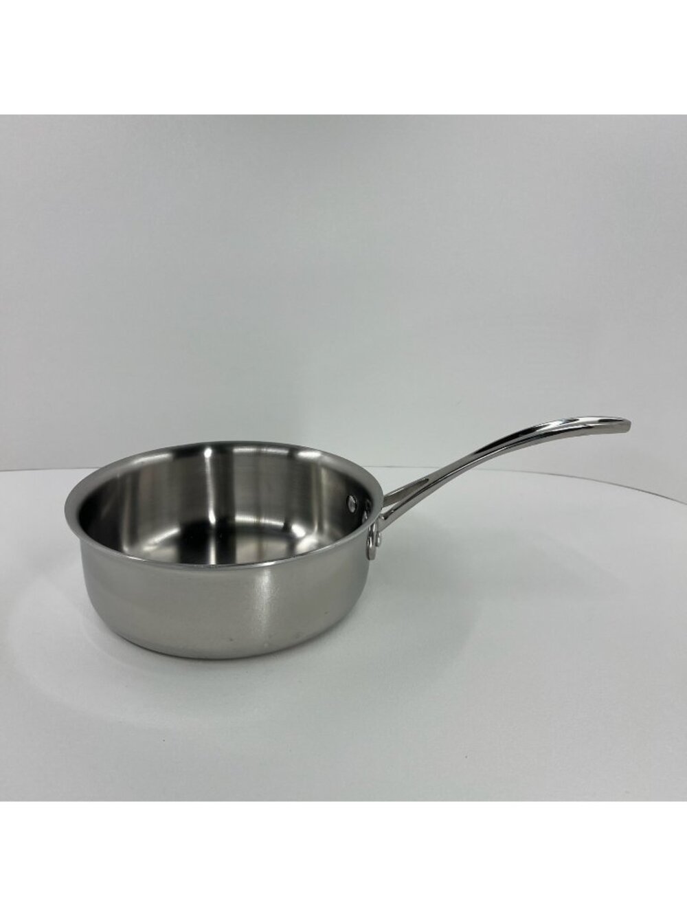 Calphalon 2.5 QT Stainless Steel Saucepan 8782-2 Sauce Pot Pan Riveted Handle 9"